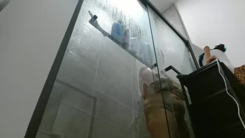 Hazel online show from 11/02/25, 01:19