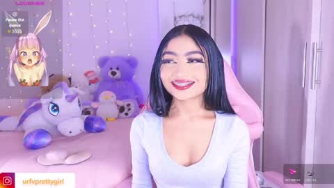 Snapshot of hazelbabee_ chatting on 05/04/26, 05:47 Lynn online show from 05/04/26, 05:47