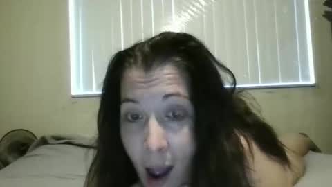 hazelbasil32728 online show from 10/03/25, 12:46