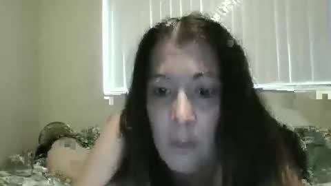 hazelbasil32728 online show from 10/06/25, 12:35