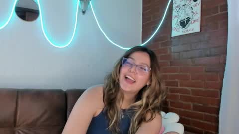 Hazel Brown online show from 02/25/25, 04:10