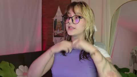 Hazel Brown online show from 04/14/26, 01:00