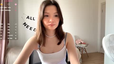 Snapshot of hazelhartshorn chatting on 06/09/26, 01:45 Kira online show from 06/09/26, 01:45