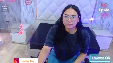 Snapshot of hazell_tay chatting on 06/30/26, 05:30 hazell_tay online show from 06/30/26, 05:30