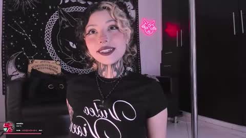 Hazell Witch online show from 03/06/26, 05:09