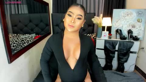 HAZEL MADONNA online show from 09/09/25, 09:25