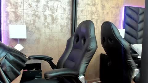 HazelMoret online show from 01/16/25, 11:58