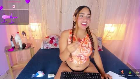 HAZEL  online show from 12/18/25, 02:01