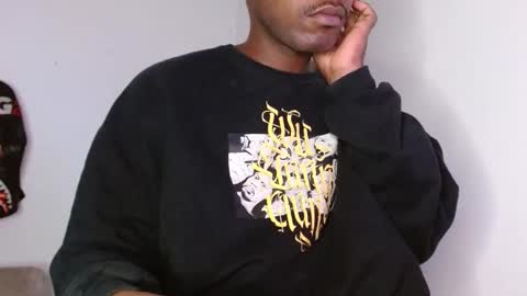 hazlan_420 online show from 11/18/25, 10:41