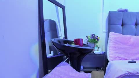 HAZZ SMITH online show from 11/25/25, 08:47