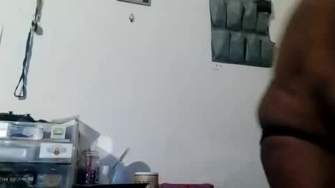 hbdj2164 online show from 01/03/25, 11:03