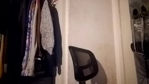 hbdj2164 online show from 01/27/25, 11:00