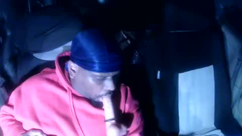 hbdj2164 online show from 12/22/25, 02:03