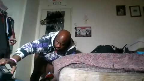 Snapshot of hbdj2164 chatting on 02/17/26, 11:29 hbdj2164 online show from 02/17/26, 11:29