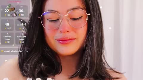 hearmymoans_18 online show from 12/04/25, 01:42