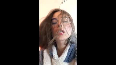 hearmymoans_18 online show from 02/06/26, 09:18