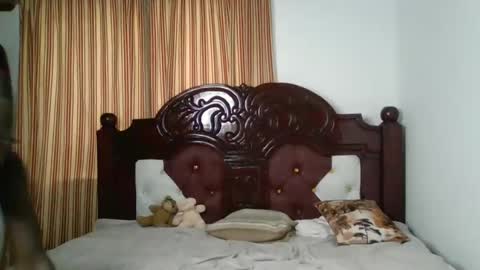 Snapshot of heart_star chatting on 01/11/25, 08:00 heart_star online show from 01/11/25, 08:00