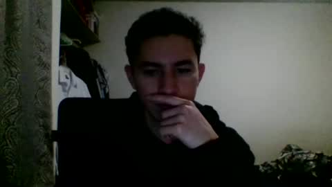 Snapshot of heartbig05 chatting on 01/01/25, 09:17 heartbig05 online show from 01/01/25, 09:17