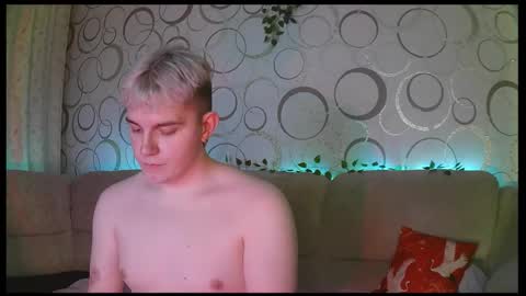 Snapshot of heatctrl chatting on 02/23/26, 04:04 Justin online show from 02/23/26, 04:04