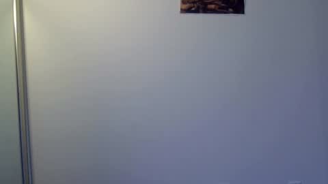 Snapshot of heatwavee chatting on 01/26/25, 01:04 heatwavee online show from 01/26/25, 01:04