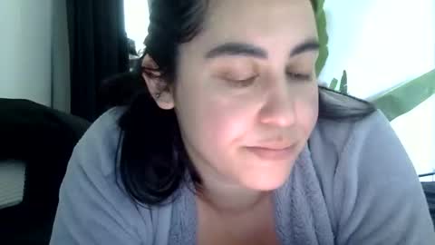 heatwavee online show from 06/10/26, 02:05