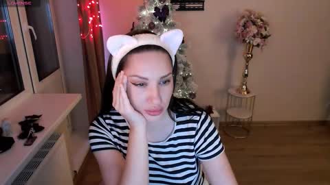 Heaven girl online show from 12/05/25, 02:47