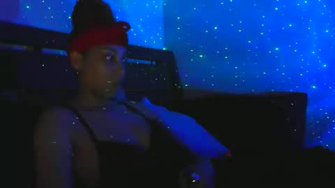 Heavenllyy online show from 01/08/26, 04:04