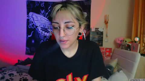 Snapshot of heavenlycreature chatting on 04/02/26, 01:14 Diana online show from 04/02/26, 01:14