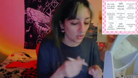 Snapshot of heavenlycreature chatting on 04/22/26, 12:35 Diana online show from 04/22/26, 12:35