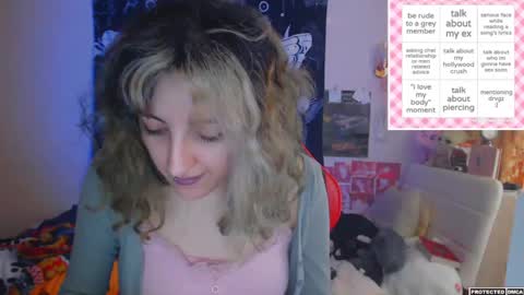 Snapshot of heavenlycreature chatting on 04/29/26, 02:04 Diana online show from 04/29/26, 02:04
