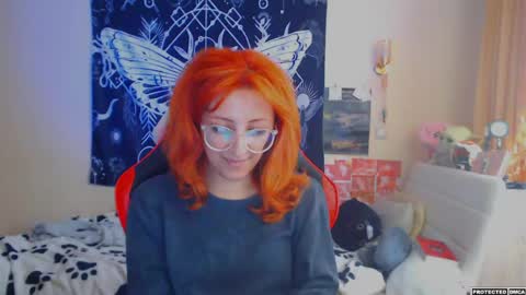 Snapshot of heavenlycreature chatting on 05/16/26, 02:30 Diana online show from 05/16/26, 02:30