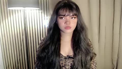 KENDAL online show from 12/17/25, 05:13