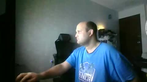 Heavy Rebell online show from 02/16/25, 05:59