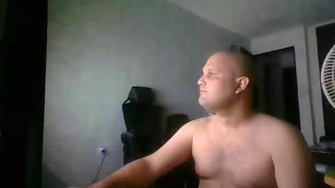 Heavy Rebell online show from 02/26/25, 02:48