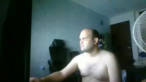 Heavy Rebell online show from 12/17/25, 03:45