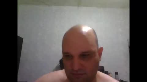 Heavy Rebell online show from 03/18/26, 07:33