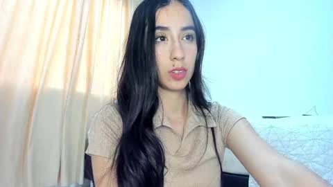 Snapshot of hebenix chatting on 03/02/25, 11:53 Alejandra online show from 03/02/25, 11:53