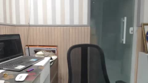 hebertgomes online show from 04/23/26, 05:41