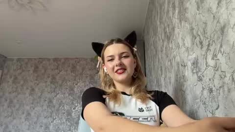 Nessie online show from 05/15/26, 02:13