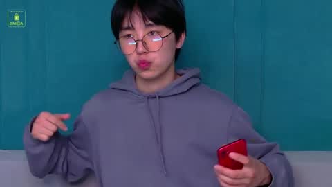 Snapshot of heejinwang chatting on 05/21/26, 03:19 HEEJIN online show from 05/21/26, 03:19