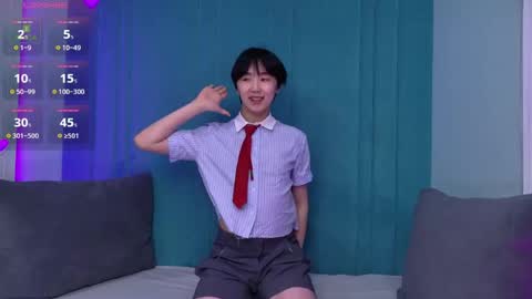 Snapshot of heejinwang chatting on 05/23/26, 04:50 HEEJIN online show from 05/23/26, 04:50