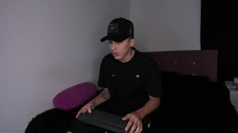 heellboy_ online show from 04/06/26, 05:08