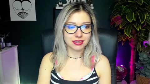 Heidi online show from 12/19/24, 12:01