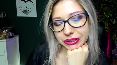 Heidi online show from 12/27/24, 10:45