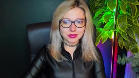 Heidi online show from 10/13/25, 04:12