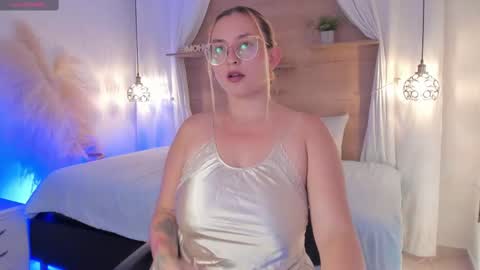 ANTARA REY online show from 02/21/25, 07:21