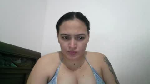 Snapshot of heidy_cherry chatting on 07/21/26, 01:08 heidy_cherry online show from 07/21/26, 01:08