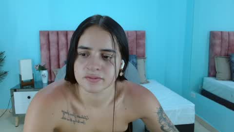 Heidy  online show from 05/22/26, 07:52