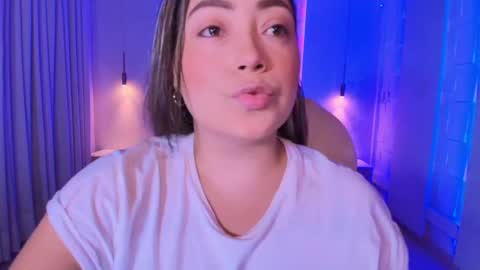 Heidy online show from 09/20/25, 03:51