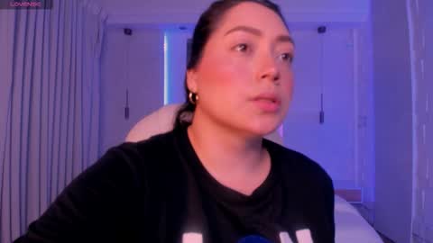 Heidy online show from 10/16/25, 03:29